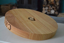 Load image into Gallery viewer, Wooden Cheese Board