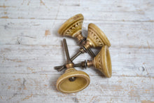 Load image into Gallery viewer, Cupboard, dresser and drawer knobs!