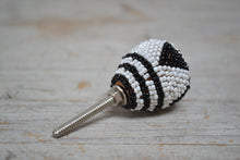 Load image into Gallery viewer, Cupboard, dresser and drawer knobs!
