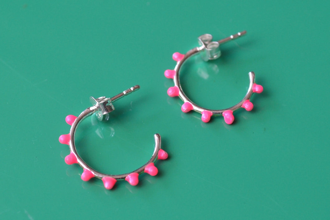 Dot neon enamel hoops
