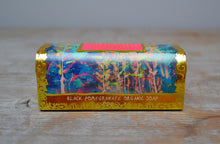 Load image into Gallery viewer, Arthouse Soap - Tubular