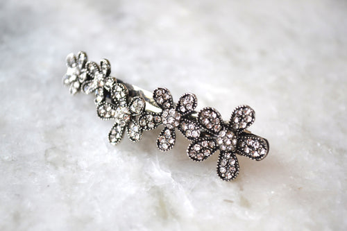 Daisy hair clip