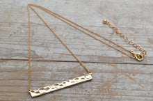 Load image into Gallery viewer, Beaten  Bar necklace