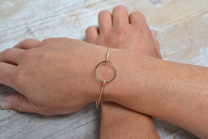 Circle cuff bracelet