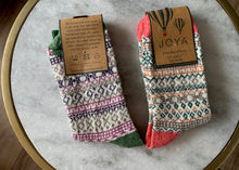 Load image into Gallery viewer, Men &amp; Women&#39;s Wool blend patterned socks