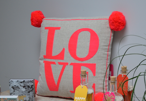 LOVE cushion