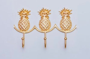 3 Pineapples Hook